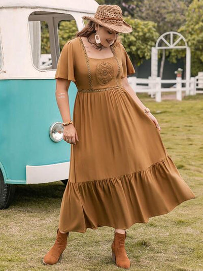 Plus Size Square Neck Short Sleeve Ruffle Hem Dress